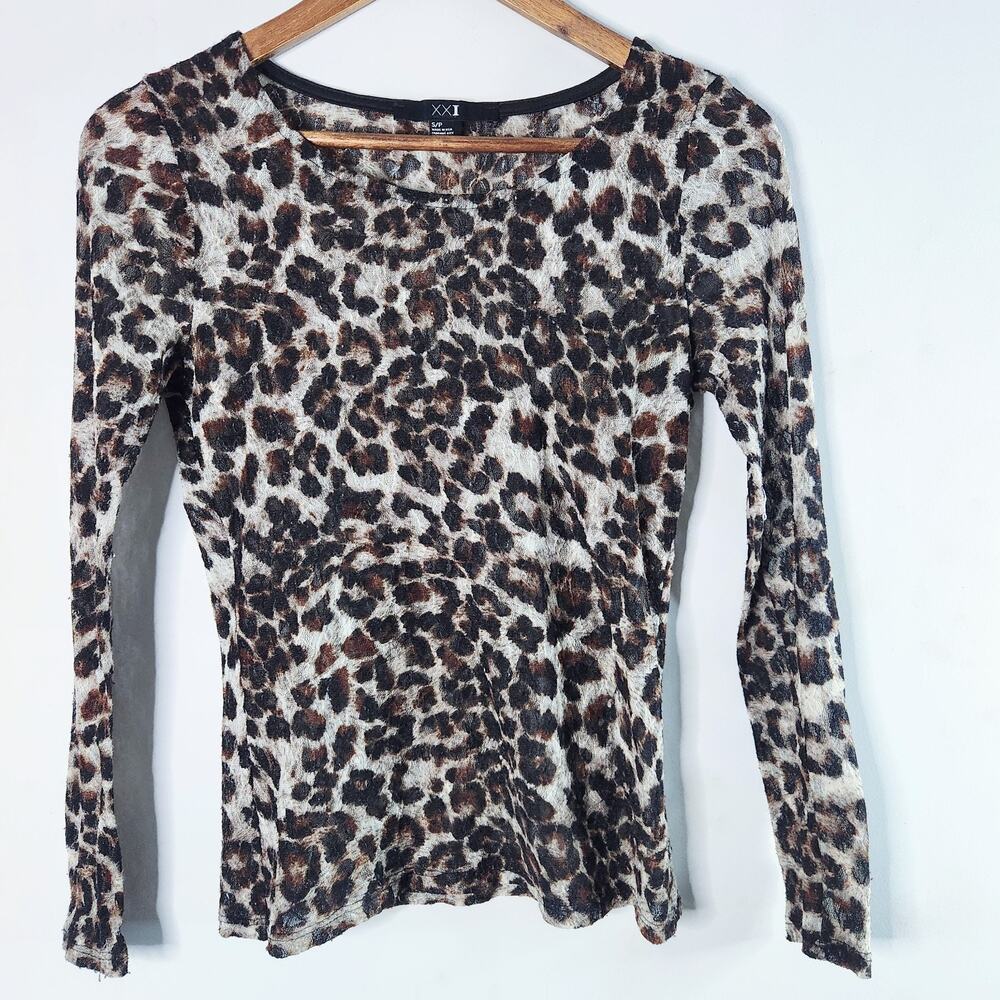 Forever 21 Womens Leopard Print Fitted Mesh Semi Sheer Y2K Blouse Size Small